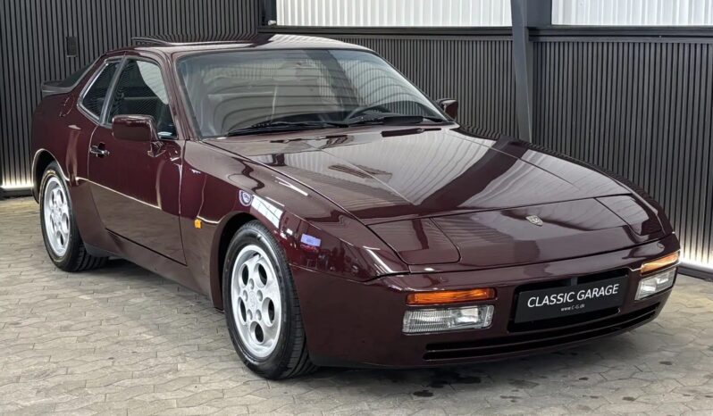 Porsche 944 Turbo S full