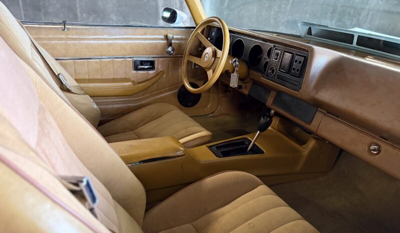 Chevrolet Camaro 2 doors Hard top full