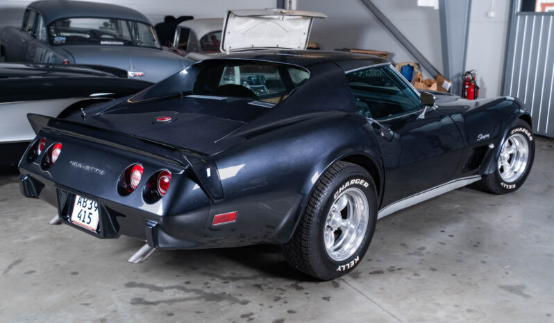 Chevrolet Corvette Stingray full