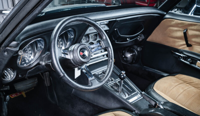 Chevrolet Corvette Stingray full