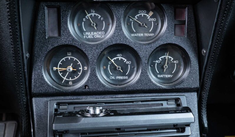 Chevrolet Corvette Stingray full