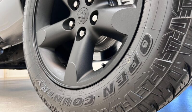 Dodge Charger RAM 1500 5,7 V8 Hemi aut. 4d full