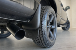 Dodge Charger RAM 1500 5,7 V8 Hemi aut. 4d full