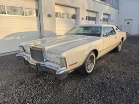 Lincoln Continental coupe