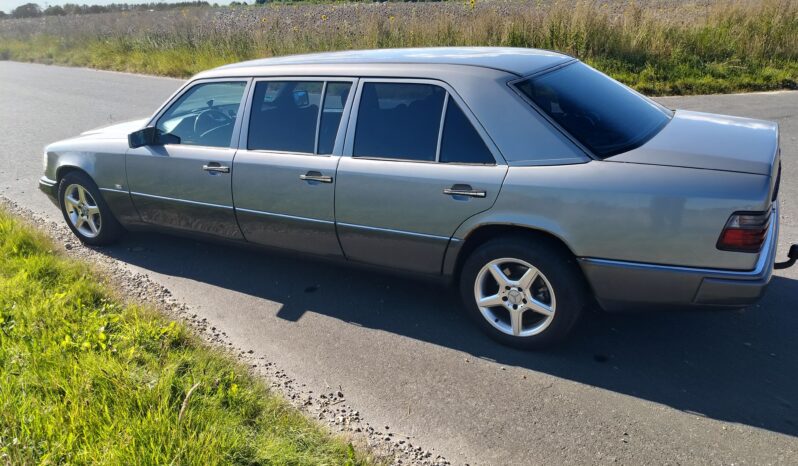 Mercedes-Benz E-Klasse (W124) 280e full