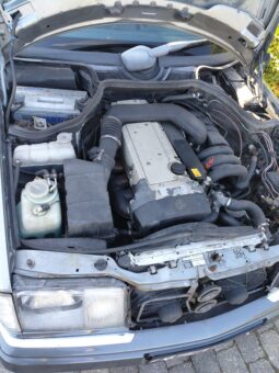 Mercedes-Benz E-Klasse (W124) 280e full