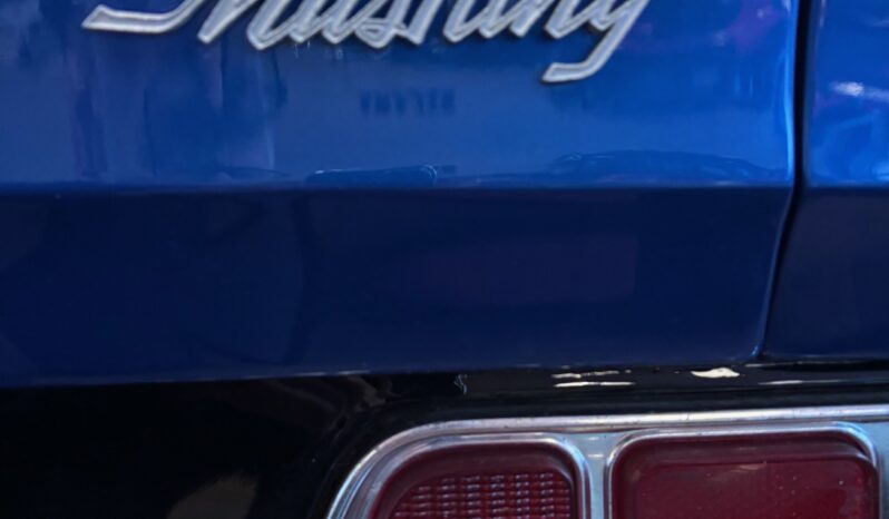 Ford Mustang Fastback full