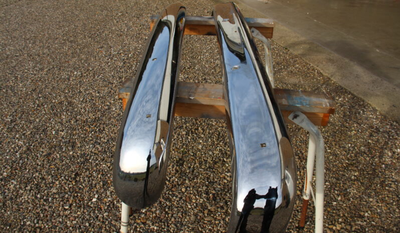 Chevrolet Karosseri Kofanger full