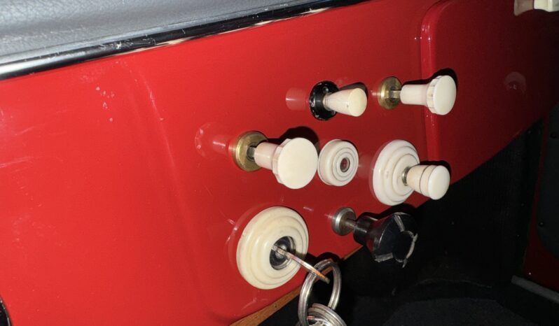 Lloyd Alexander TS 600 full