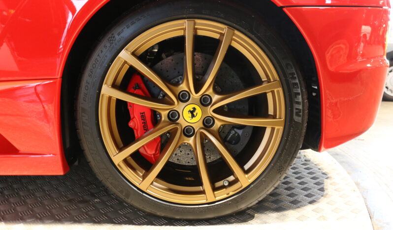 Ferrari F430 Scuderia full
