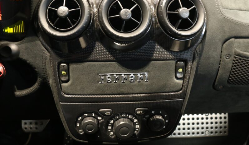 Ferrari F430 Scuderia full