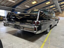 Cadillac Fleetwood 60-series full