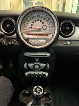 Mini Mini One Redbull full