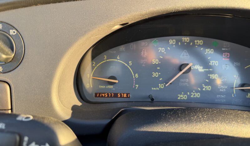 Saab 900 Mellow Yellow Cabriolet full