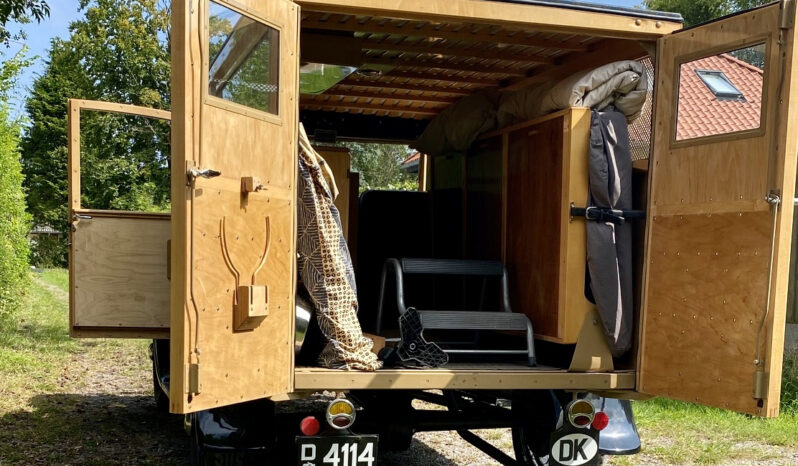 Ford A Traveller full