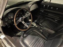 Chevrolet Corvette C2 Sting Ray 427 L71 Coupe full