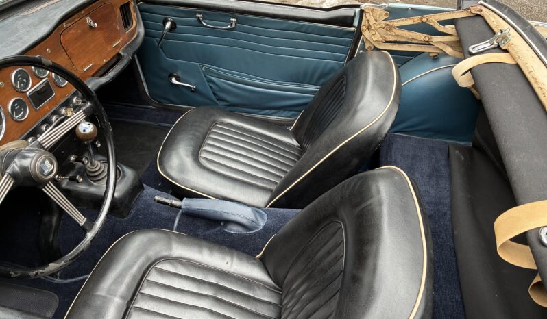 Triumph TR4A IRS full