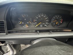 Mercedes-Benz 190 (W201) 2.0E full