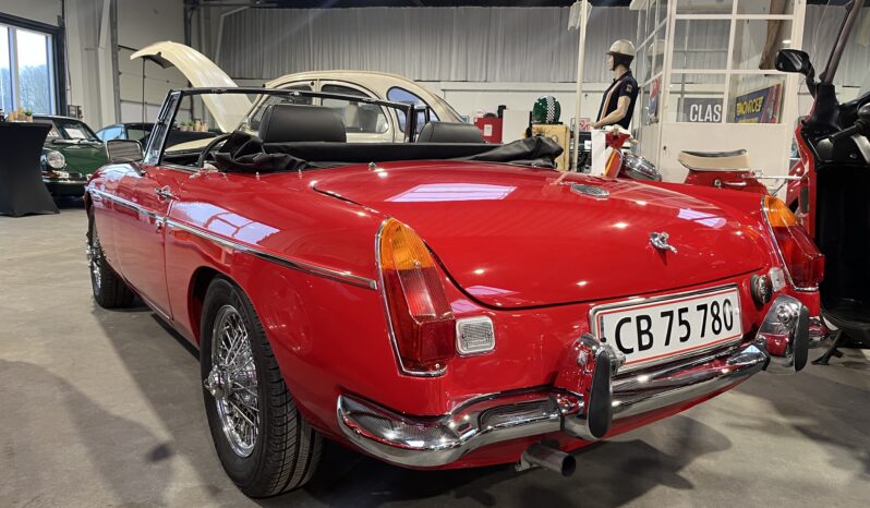 MG MGB 1,8 Roadster – IGEN EN AF DE FINE…. full