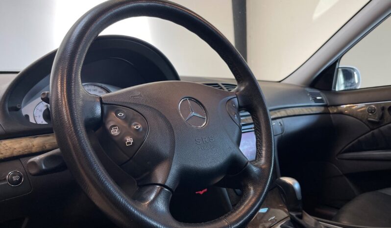 Mercedes-Benz E-KLasse (W211) E500 5,0 Avantgarde aut. 4d full