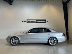 Mercedes-Benz E-KLasse (W211) E500 5,0 Avantgarde aut. 4d full