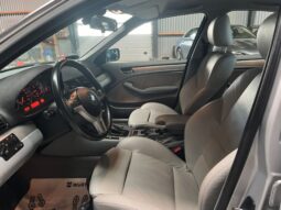 BMW 3-serie E46 330 iX full