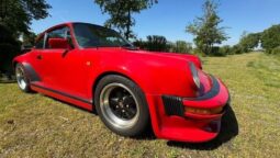 Porsche 911 Turbo (930) full