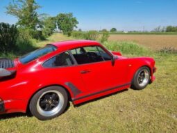 Porsche 911 Turbo (930) full
