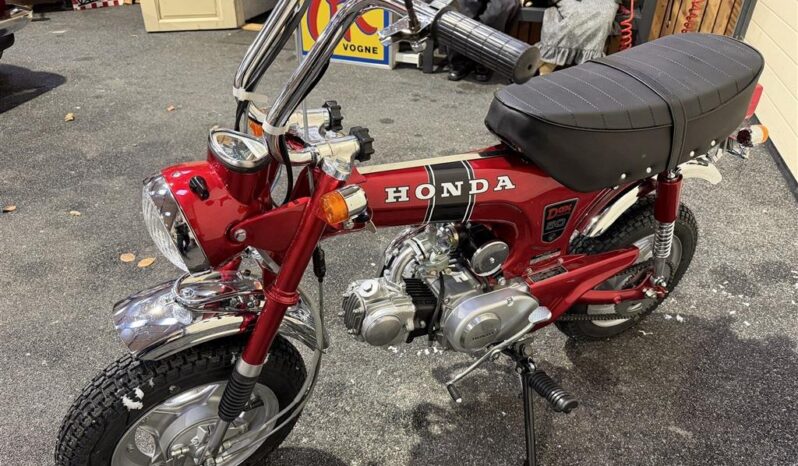Honda Dax 50 full