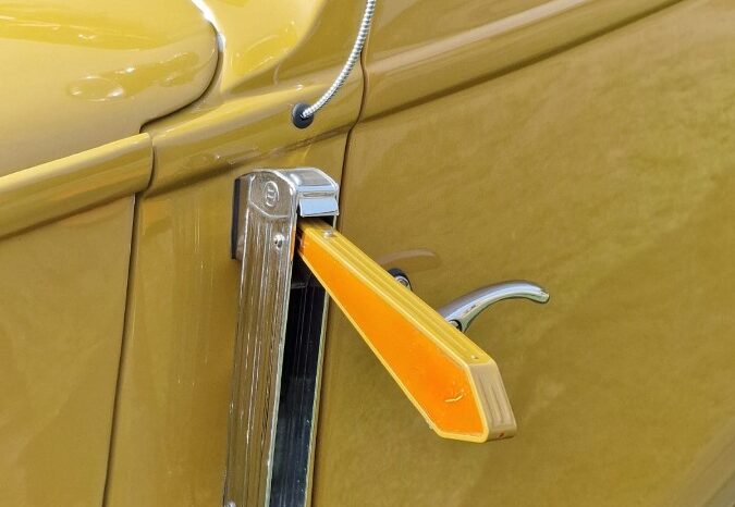 Mercedes-Benz C-Klasse (W220) W21 200 Cabriolet full