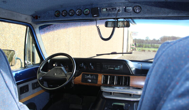 Dodge Viper Autocamper full