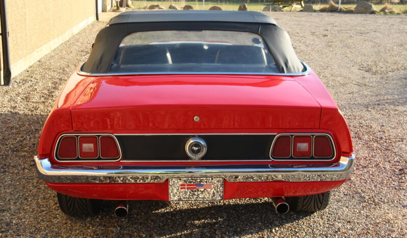 Ford Mustang Cab full