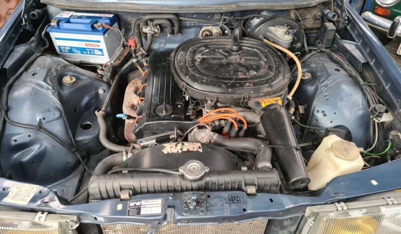 Mercedes-Benz 200-300 (W123) 230 Ce Automatic full