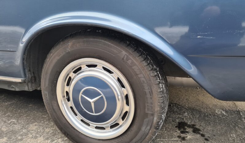Mercedes-Benz 200-300 (W123) 230 Ce Automatic full