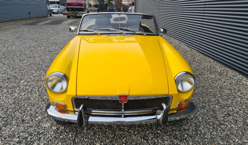 MG MGB 1800 Roadster full