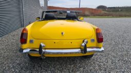 MG MGB 1800 Roadster full