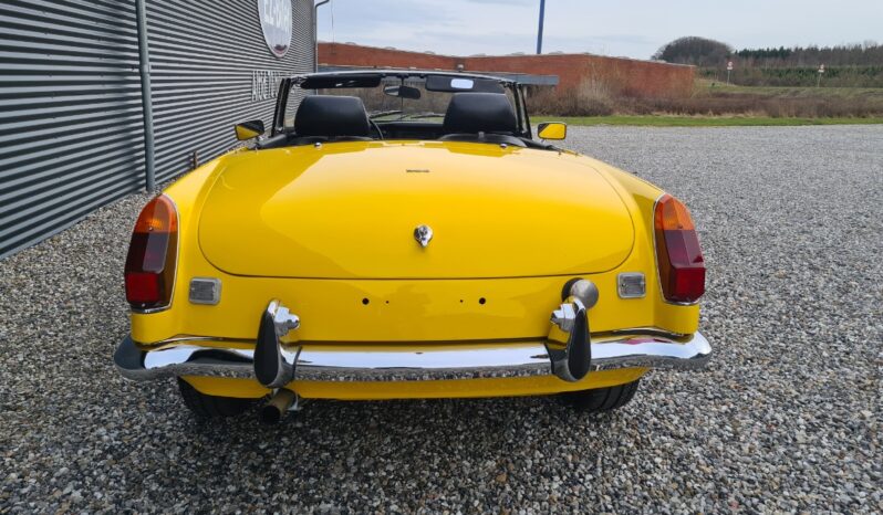 MG MGB 1800 Roadster full