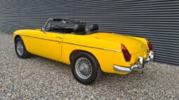 MG MGB 1800 Roadster full