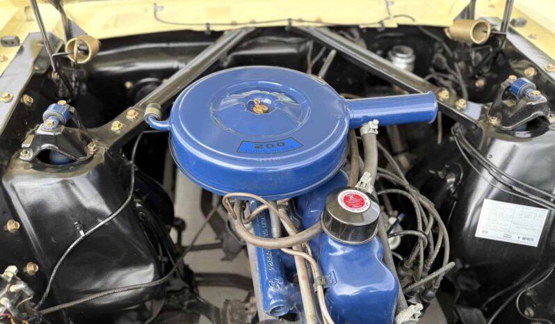 Ford Mustang Fastback 2 2 full