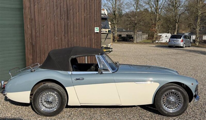 Austin-Healey 3000 MK III BJ8 Cabriolet full