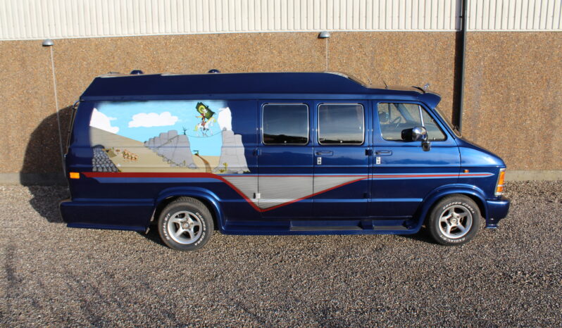 Dodge Viper Autocamper full