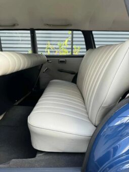 Mercedes-Benz 190-230 (W110) 200D Universal full