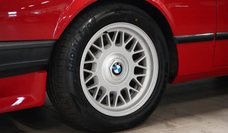 BMW M 635 CSi Aut full