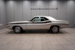 Dodge Challenger Aut full