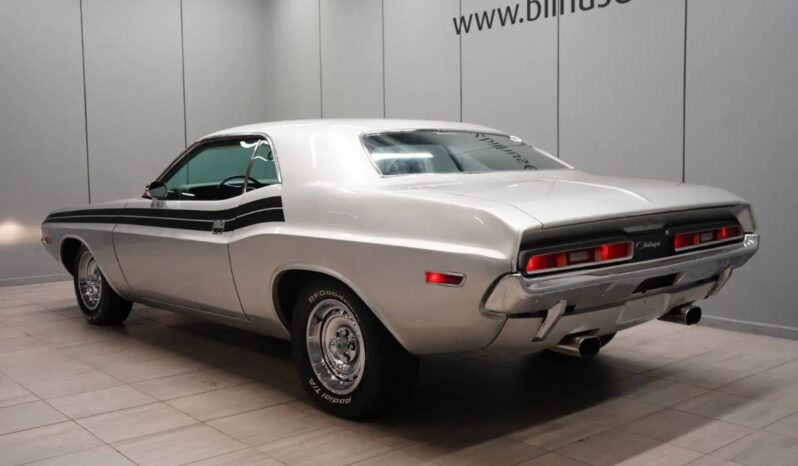 Dodge Challenger Aut full