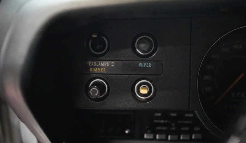 Dodge Challenger Aut full