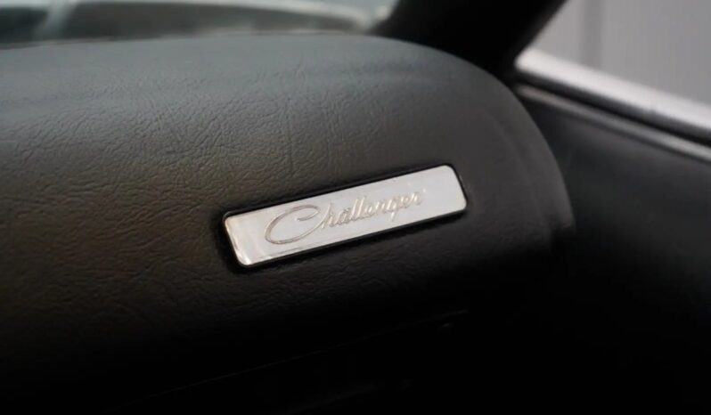 Dodge Challenger Aut full