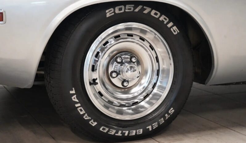 Dodge Challenger Aut full