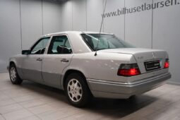 Mercedes-Benz E-Klasse (W124) E280 full