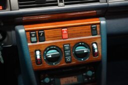 Mercedes-Benz E-Klasse (W124) E280 full